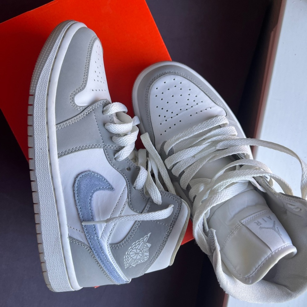 Nike Air Jordan Boys’ sneakers,size 6.5